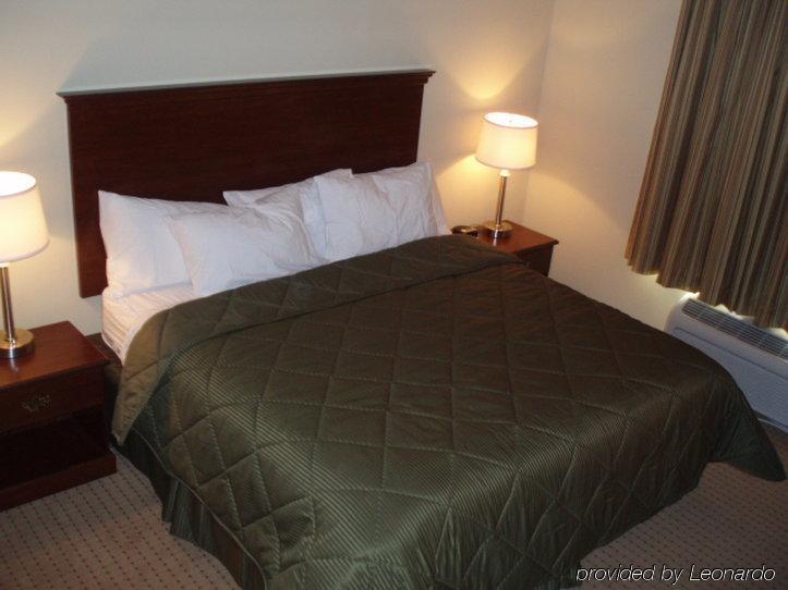 Cobblestone Inn & Suites - Bloomfield Bagian luar foto